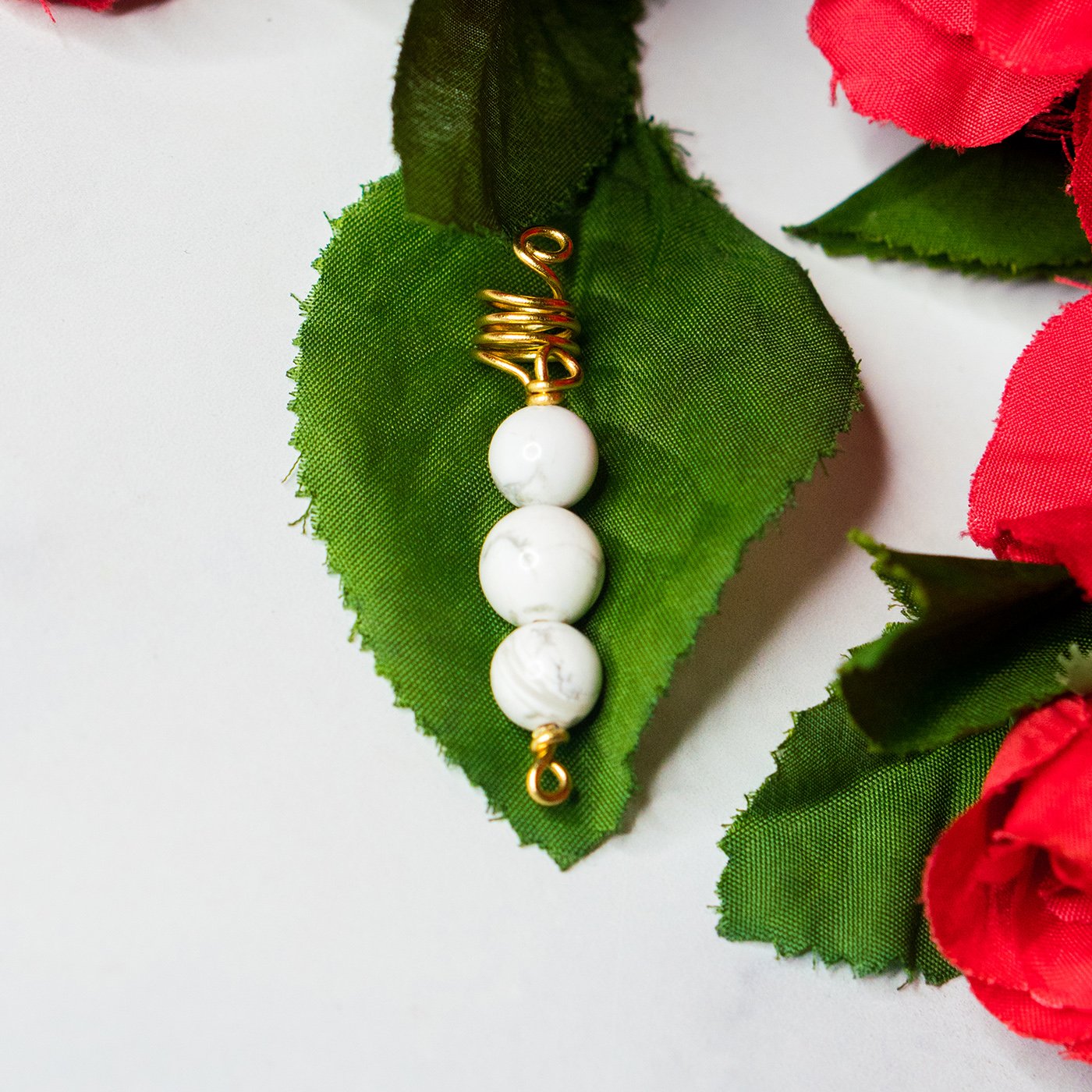 Howlite Hair Jewel 2"
