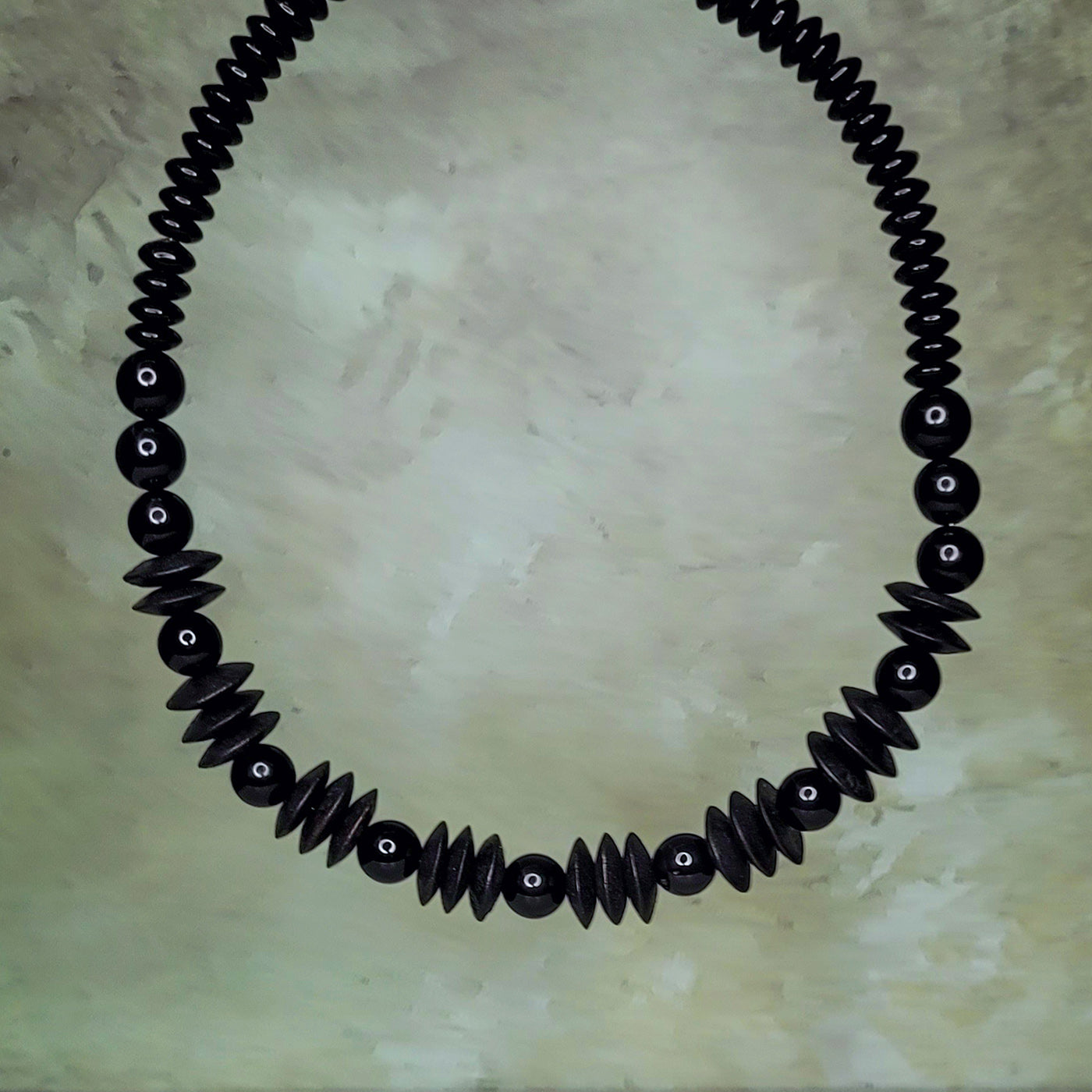 Fano Neckpiece