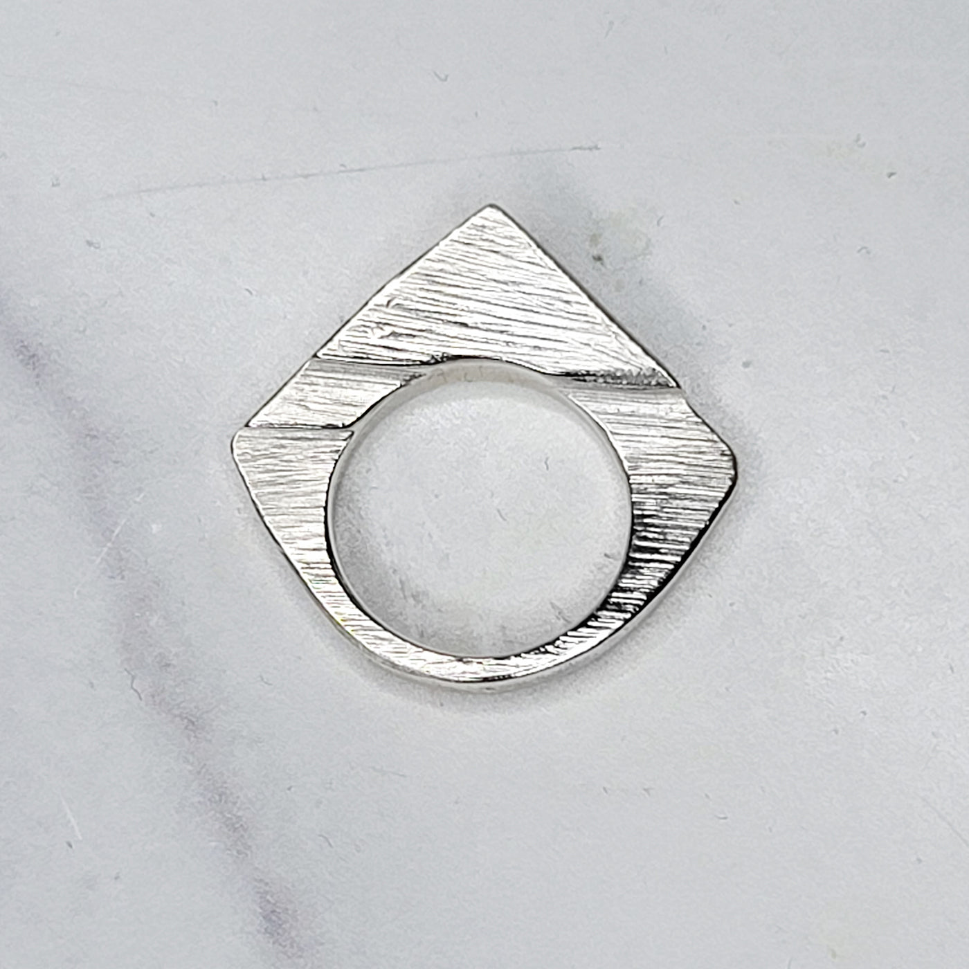 Oasis Ring