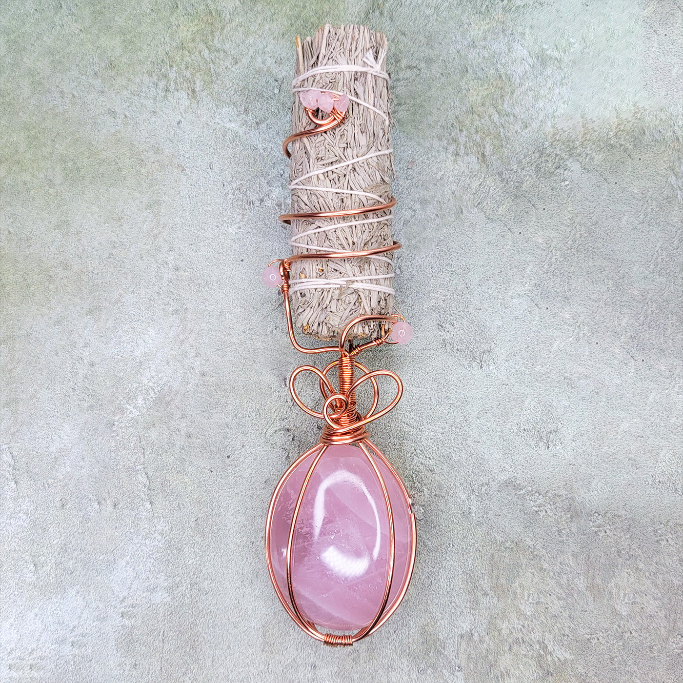 Amoura Wand | Rose Quartz