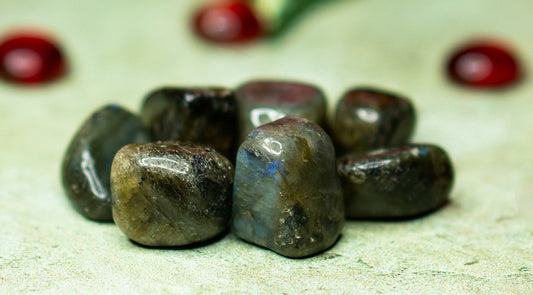 Labradorite: Meaning, Benefits, Uses, and Care Guide