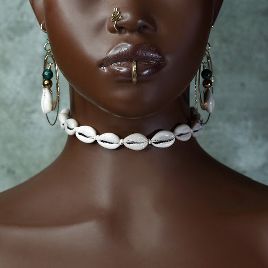 Cowrie Choker