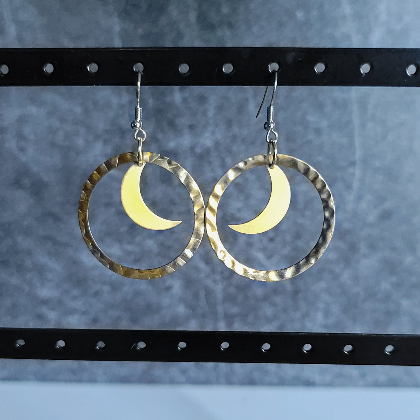 Moon Hoops