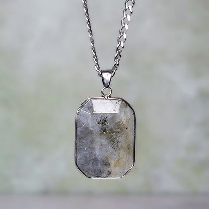 Labradorite Bursts