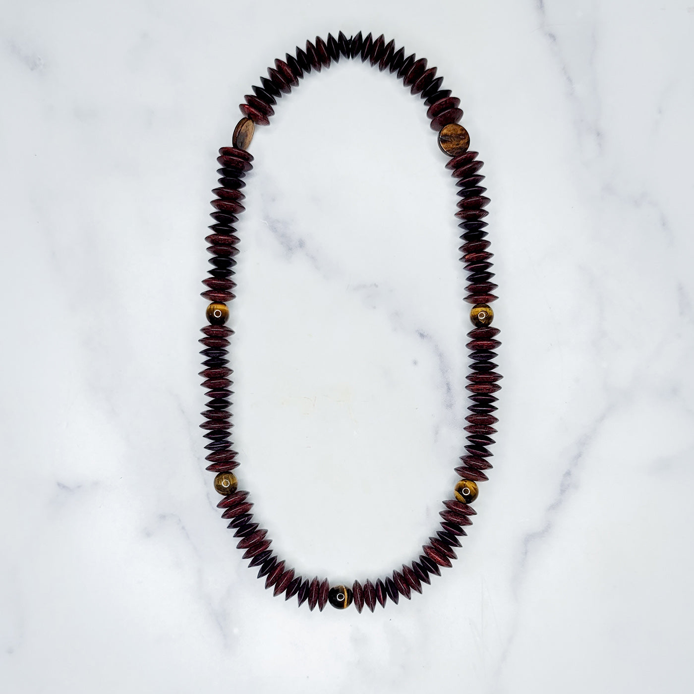 Ụwa Neckpiece