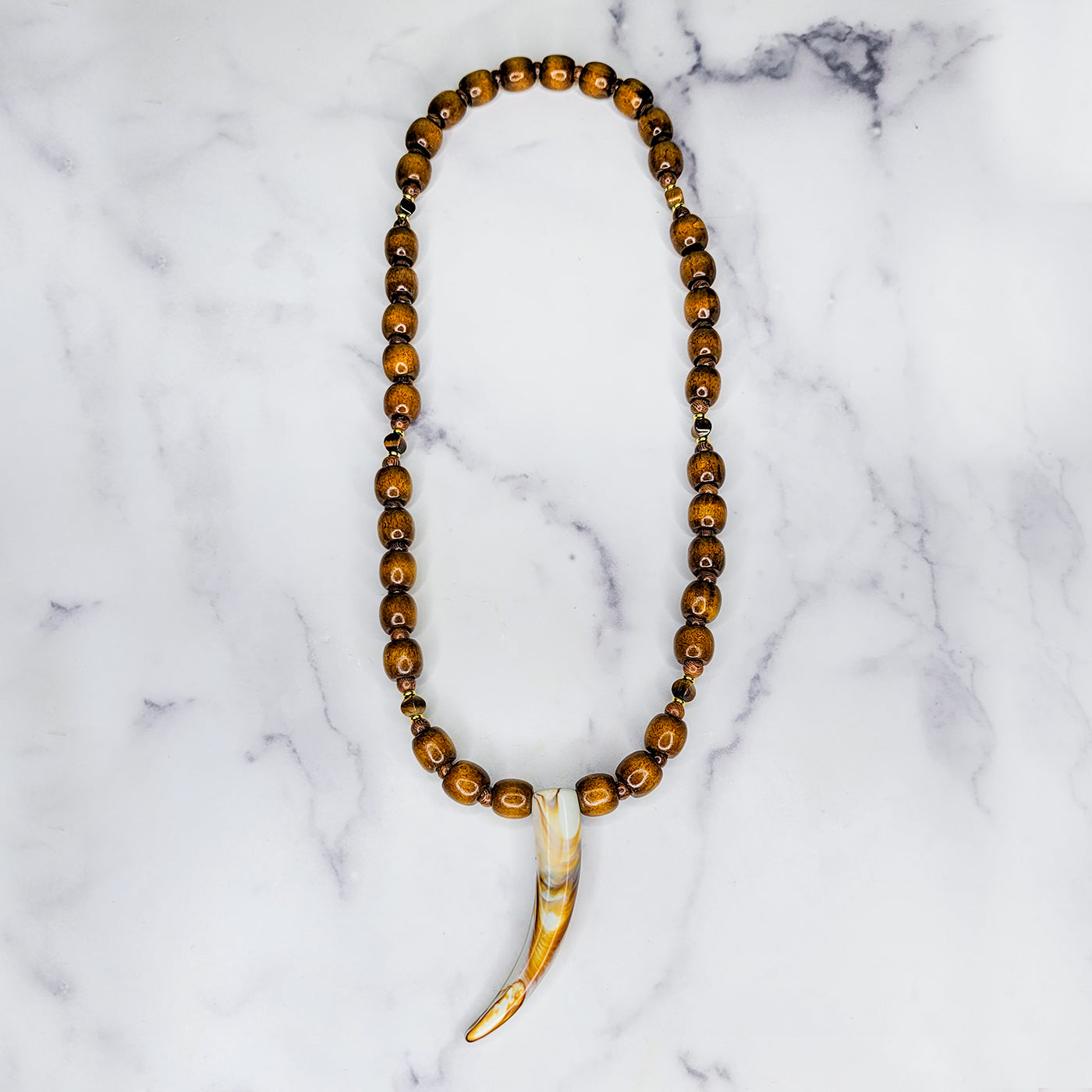 Lagbara Neckpiece
