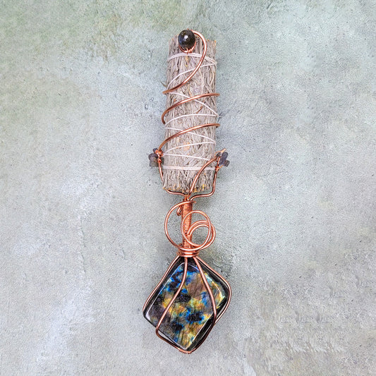 Celestia Wand | Labradorite