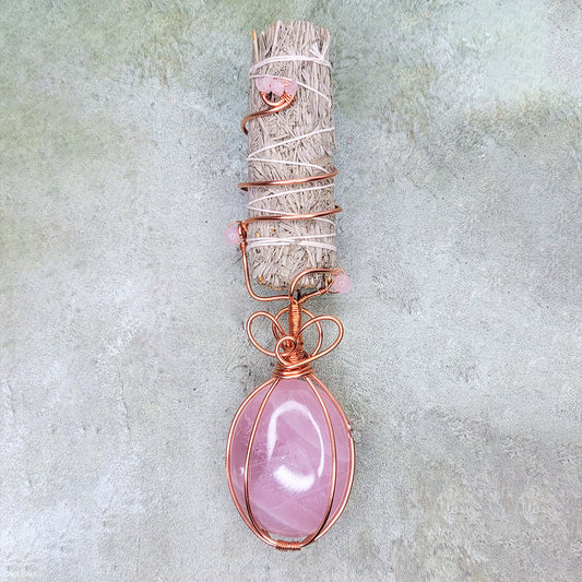 Amoura Wand | Rose Quartz