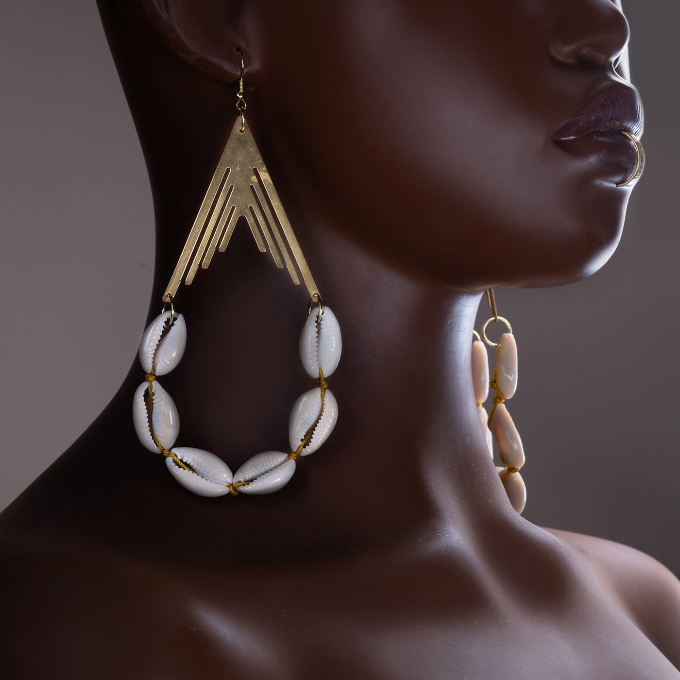 Zoni Earrings